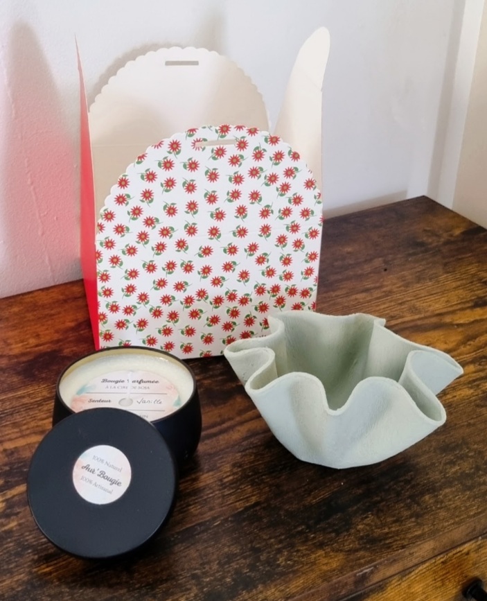 Offrir une bougie parfumée - Cadeau original et personnalisé