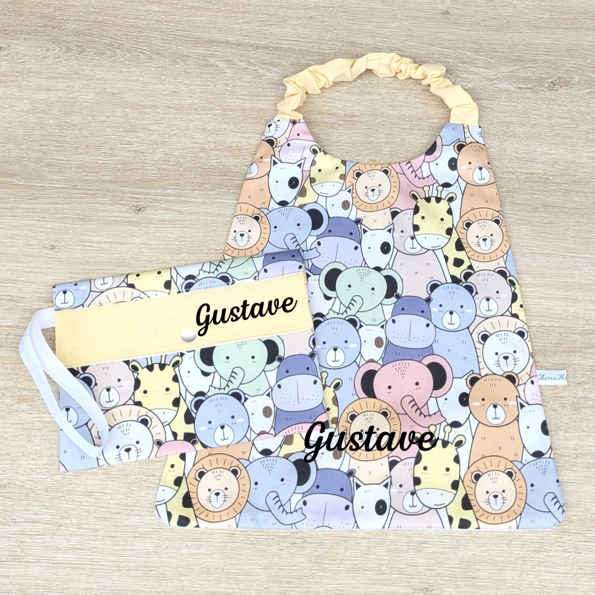 Serviette cantine et pochette assortie