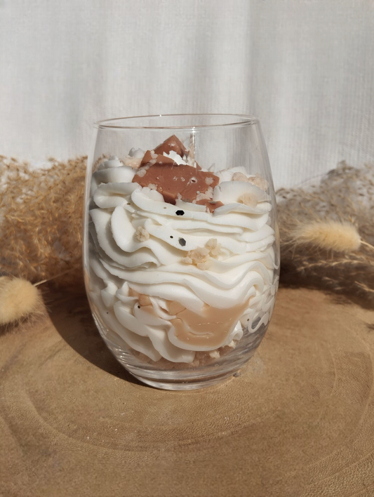 Bougie gourmande caramel beurre sale