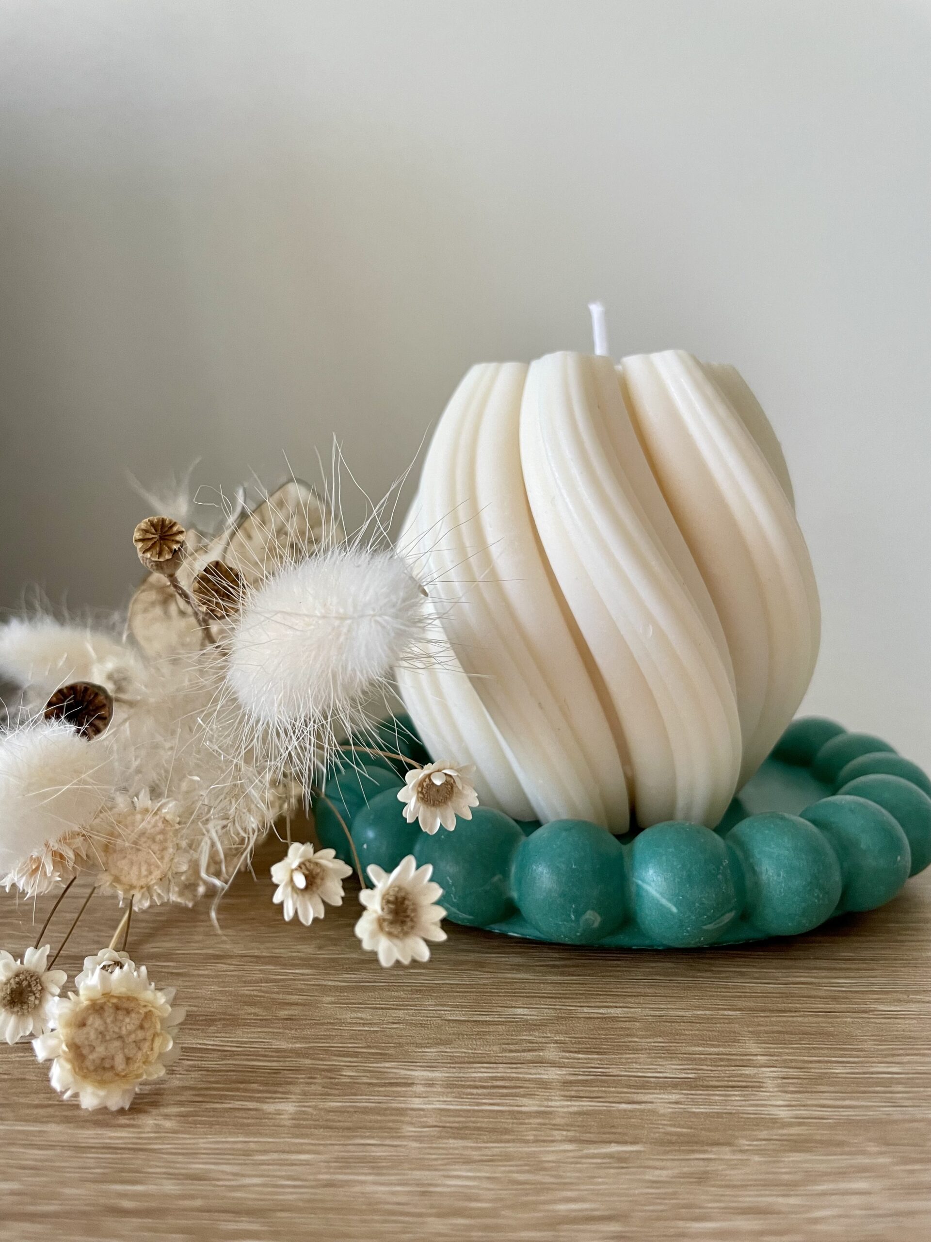 bougie sphere avec plateau jesmonite
