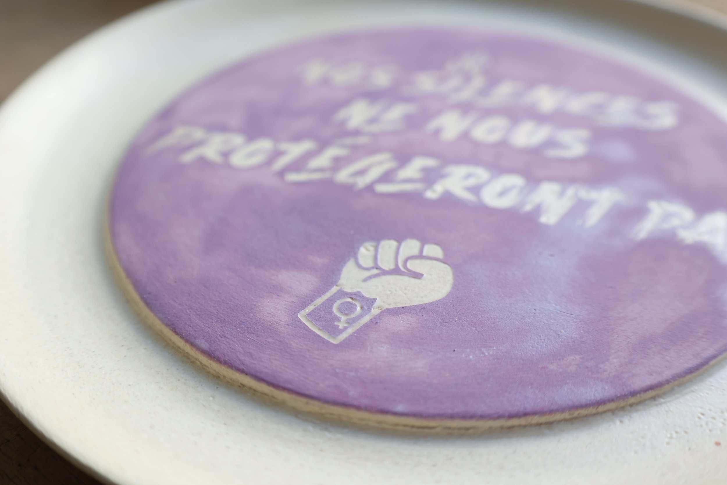 Assiette avec un message 