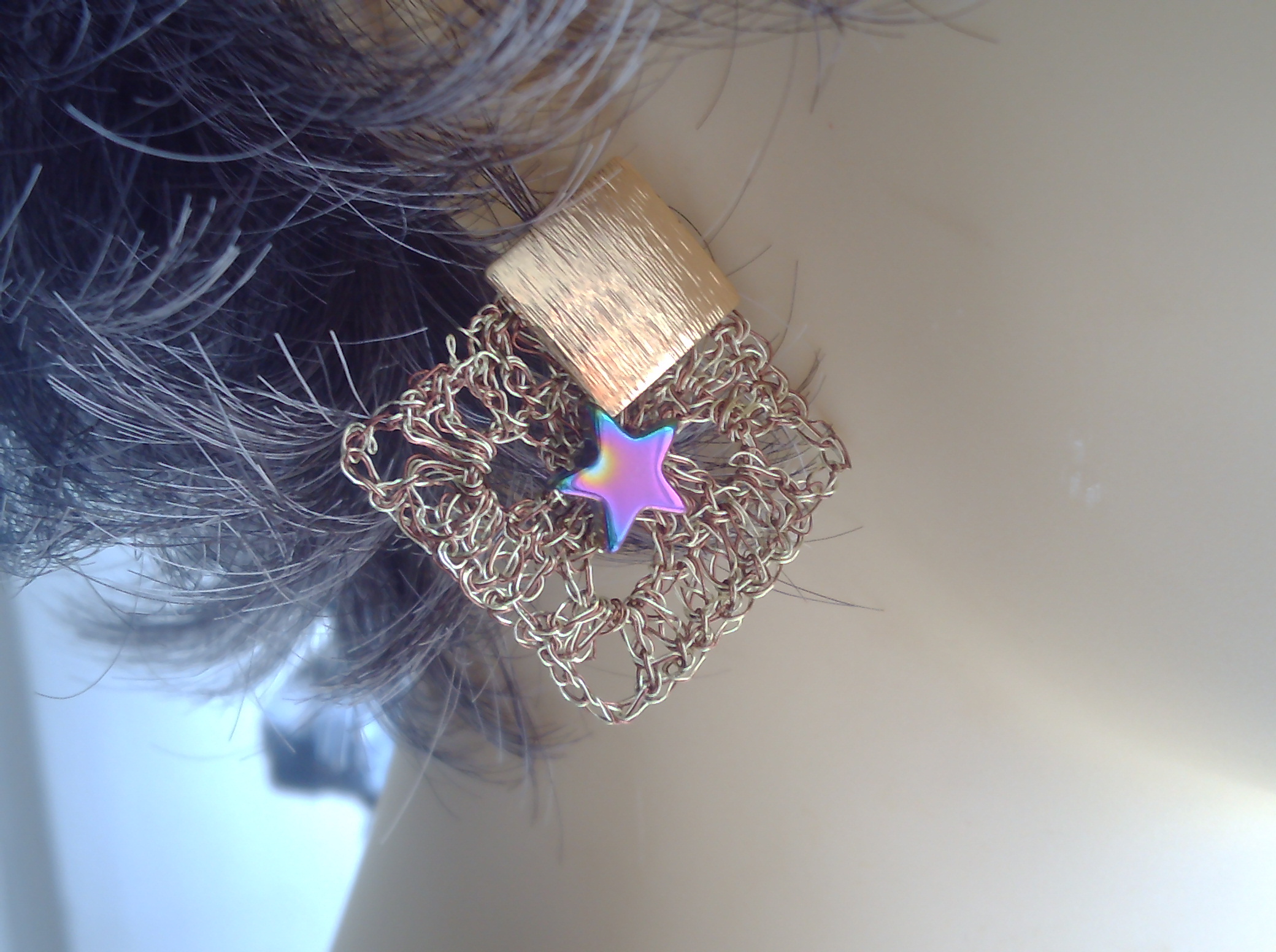 Boucle oreille fil de cuivre
